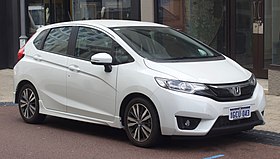 2016 Honda Jazz (GK5 MY16) VTi-L hatchback (2018-11-22) 01.jpg